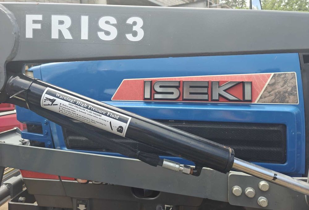 Трактор колісний ISEKI TA267F Японія