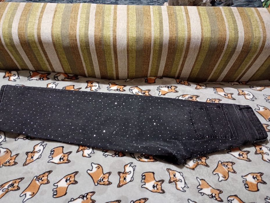 Джинси жіночі зі стразами