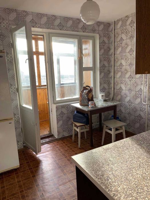 здається квартира,метро Лісова 20 хвилин пішки