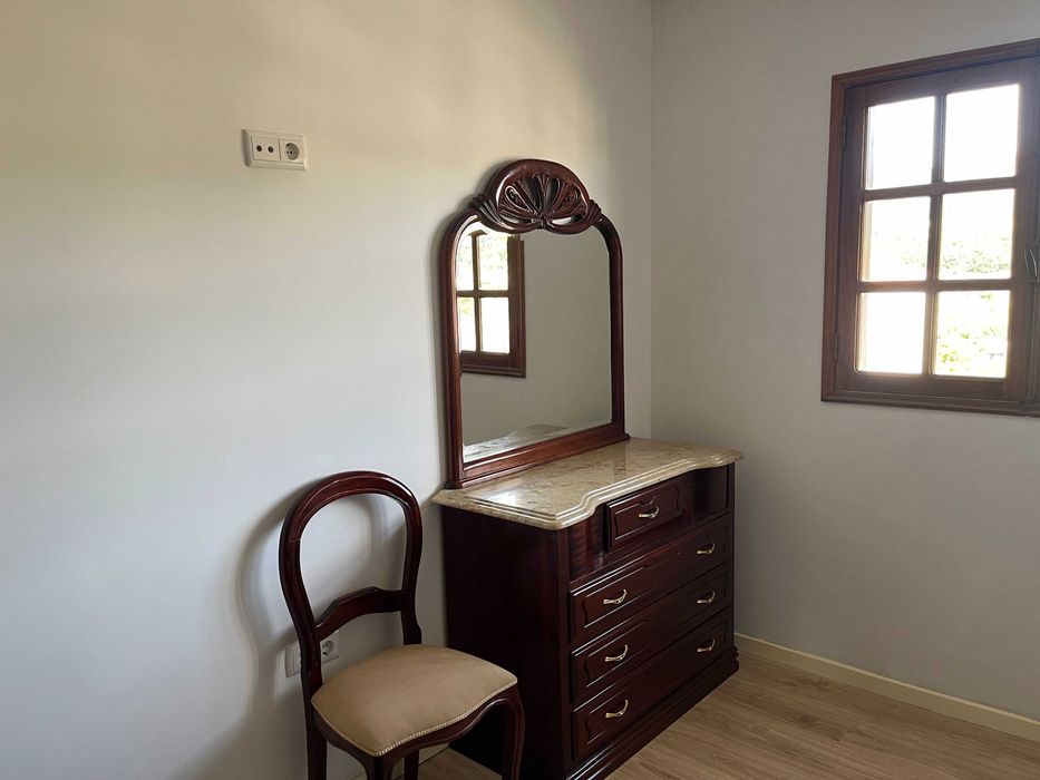 Mobília Quarto [Madeira/ Superfície em pedra] #2