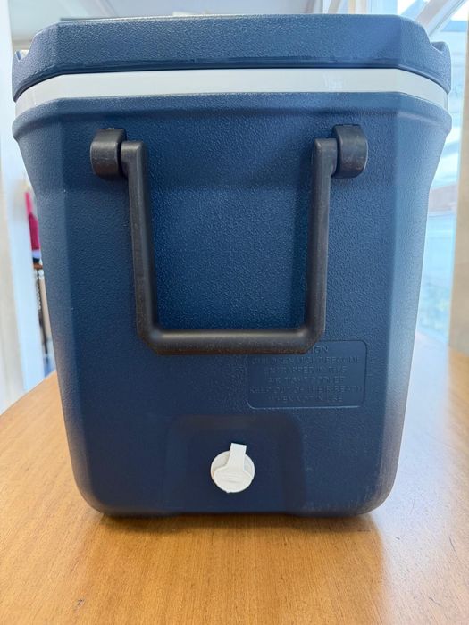 Coleman extreme 70qt