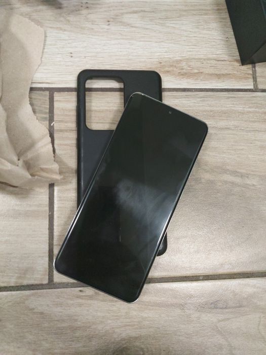 Продам Samsung Galaxy S20 Ultra