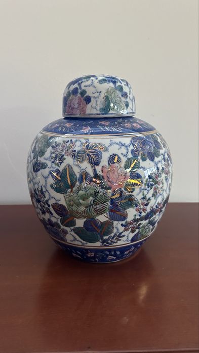 Porcelain Jars436331601462579202
