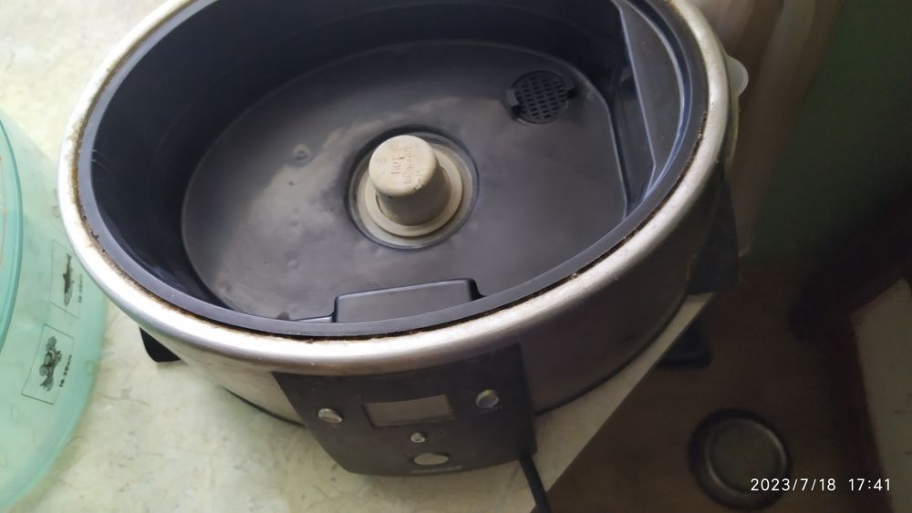 Пароварка класична для приготування різних страв