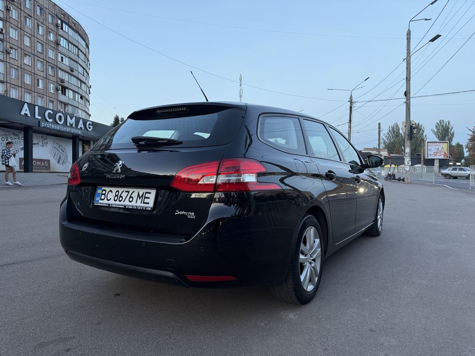 Peugeot 308 1.6 turbodiesel 2016 год