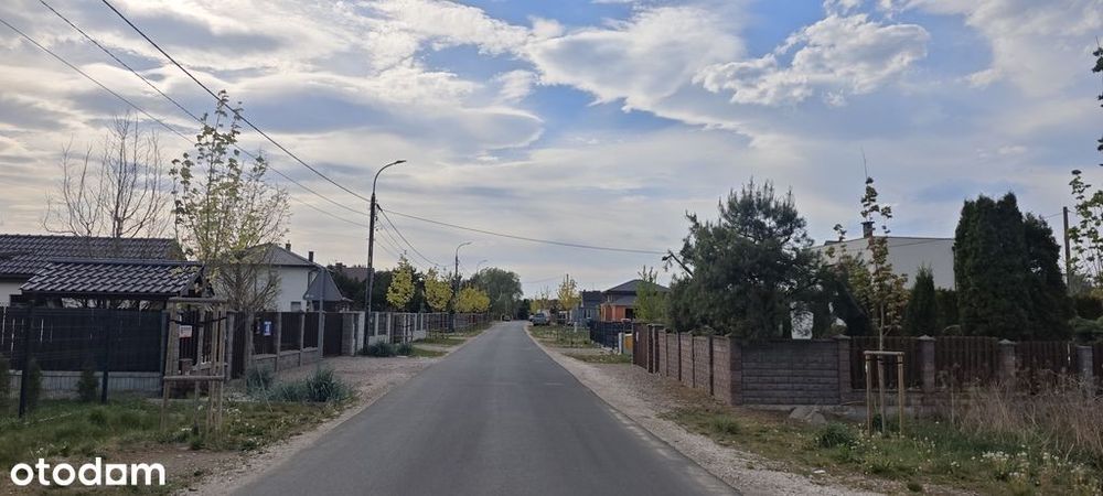 Borzęcin Duży działka bud. blisko szkoły i parku.