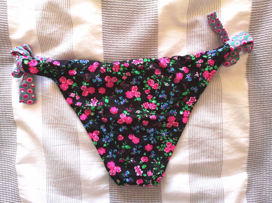 Calzedonia Novo | Parte de baixo de bikini rosa floral, tamanho S