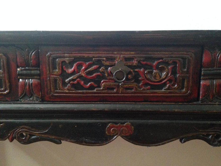 Consola Tibetana com 3 gavetas