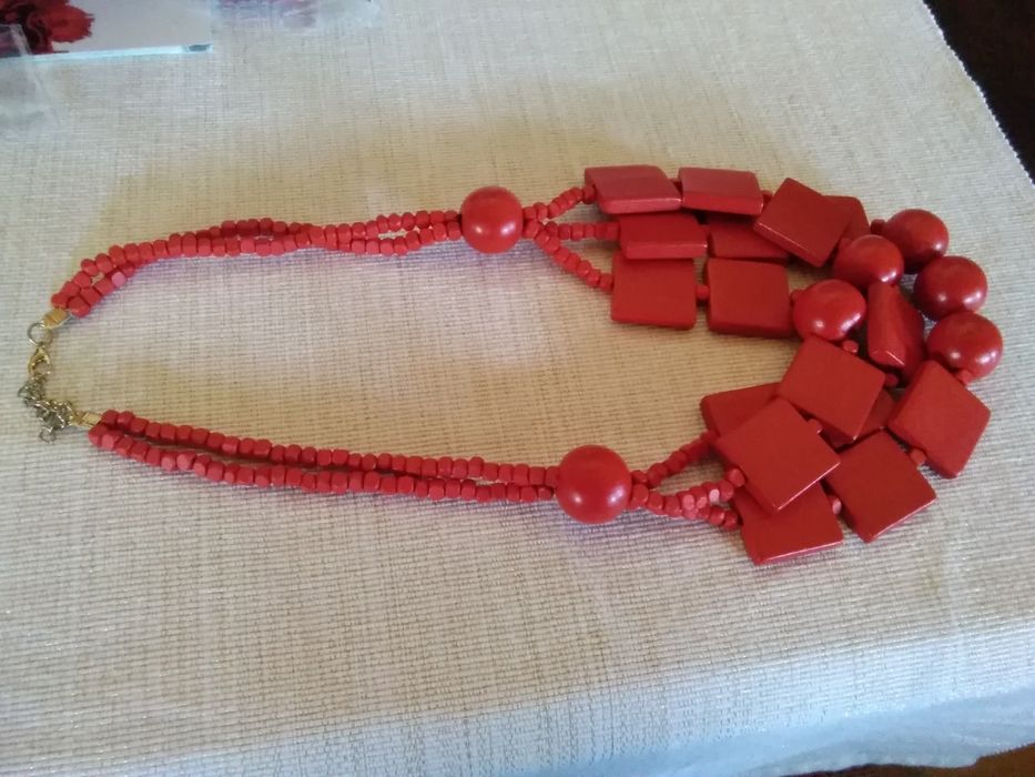 Colar de senhora, novo sem uso