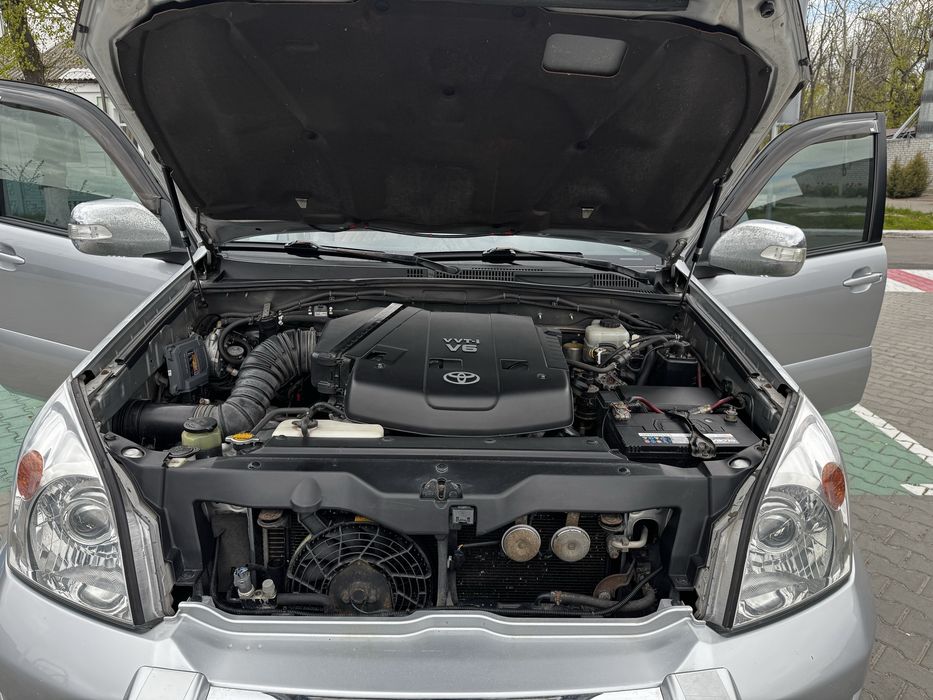 Продам Toyota Prado 120