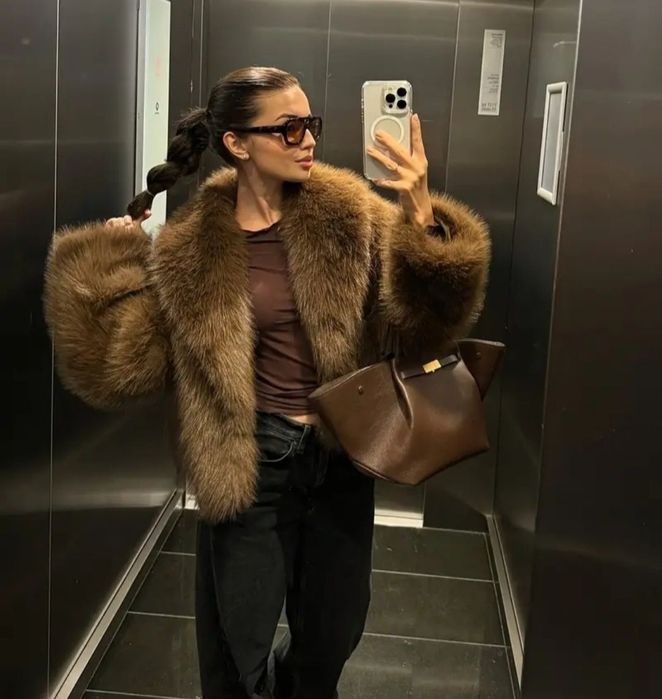 Nowe czekoladowe brązowe viralowe futerko damskie S