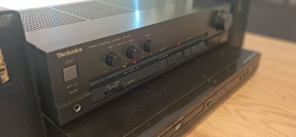 wzmacniacz vintage Technics SU-600.