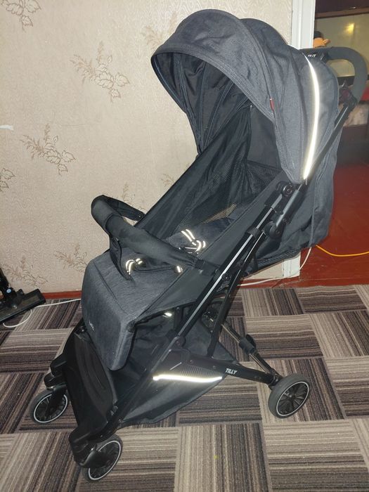 Дитячий візочок Tilly Bella