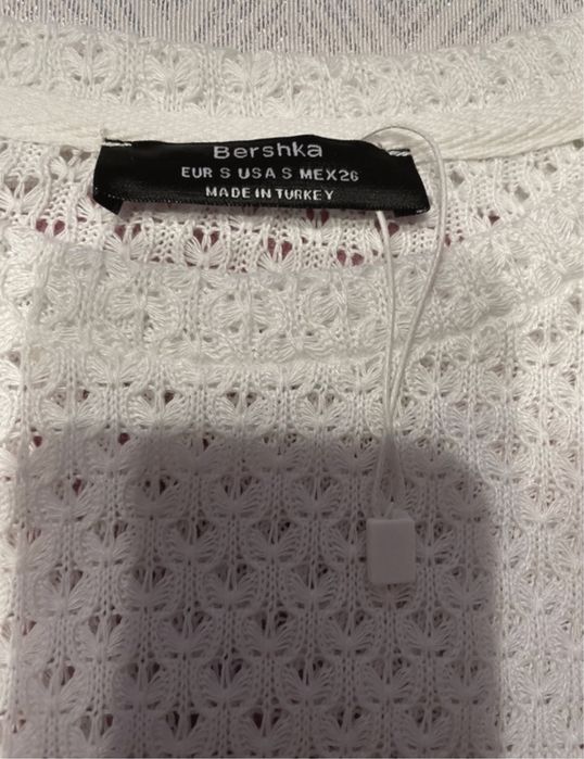Blusa branca Bershka
