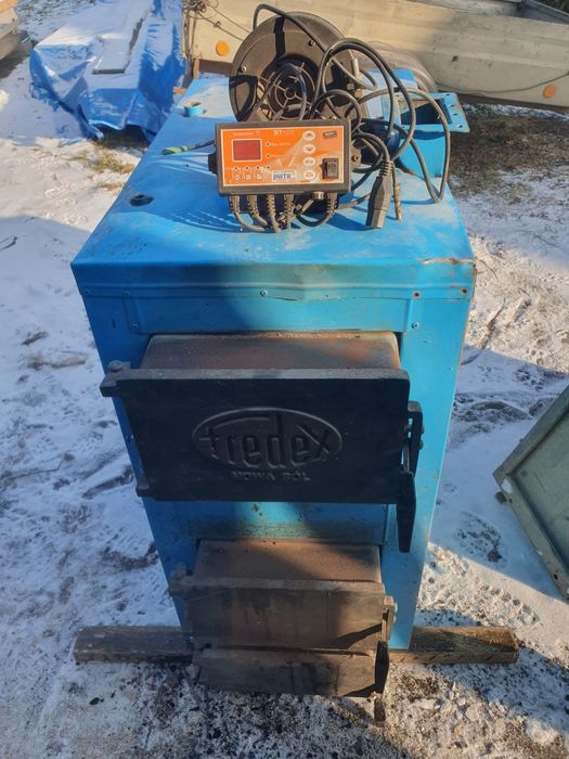 Ogrzewanie sprawny duży na drewno 20kw