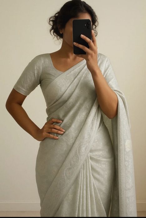 Сарі нові, різних кольорів