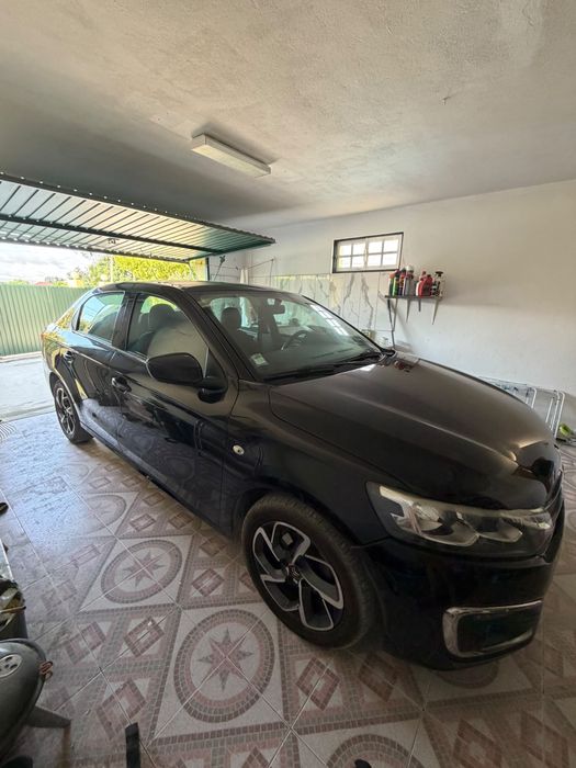 Citroen C elysee 1.6 ano 2017
