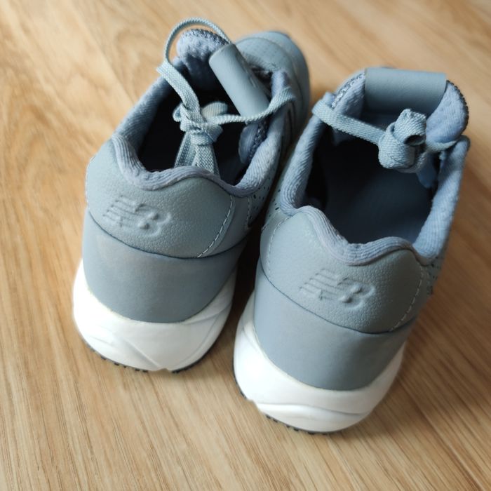 Buty New Balance model wrt96ptb 36 37