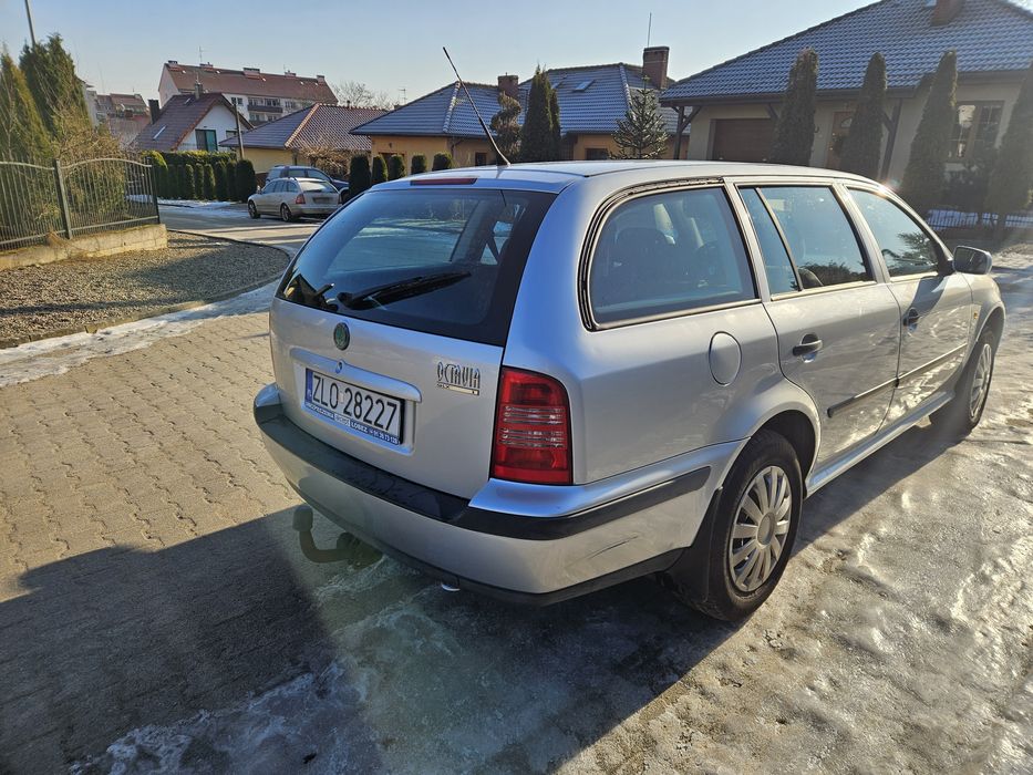 Octavia 1.6 SR Klimatyzacja