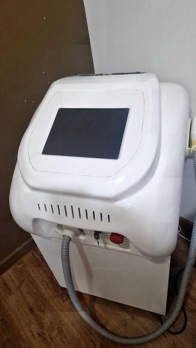 Máquina de laser