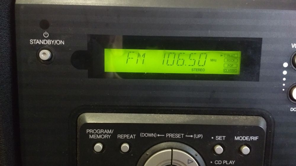 Музичний центр LG