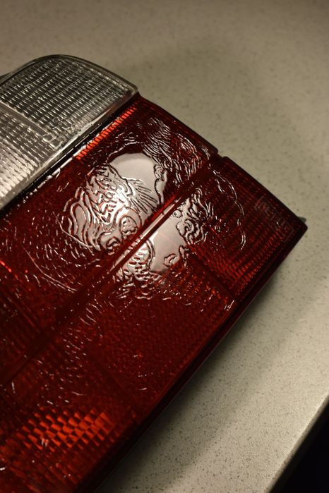 BMW E36 | Customowa Lampa Tylna | Ręczny grawer