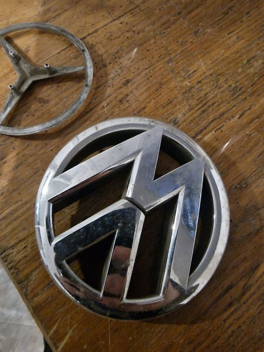 Volkswagen  mercwdes znaczek logo