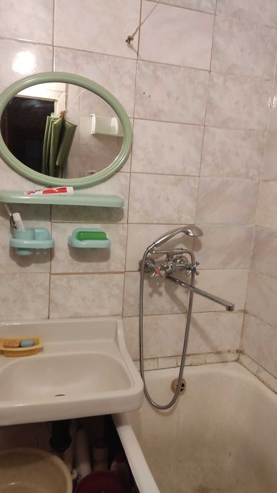 Кімната в довгострокову оренду