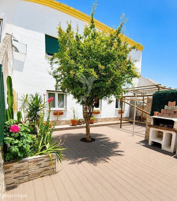 Moradia remodelada - Montijo