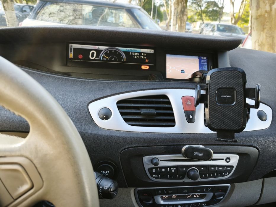 Renault Grand Scenic 1.5 DCI 110cv 7L