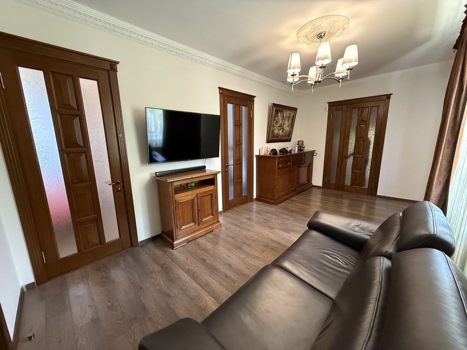 Продаю дом 150м2 с гаражом мкр Терновка