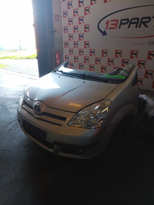 Frente Completa Toyota Corolla Verso 2.2 D4D 2007 #D105