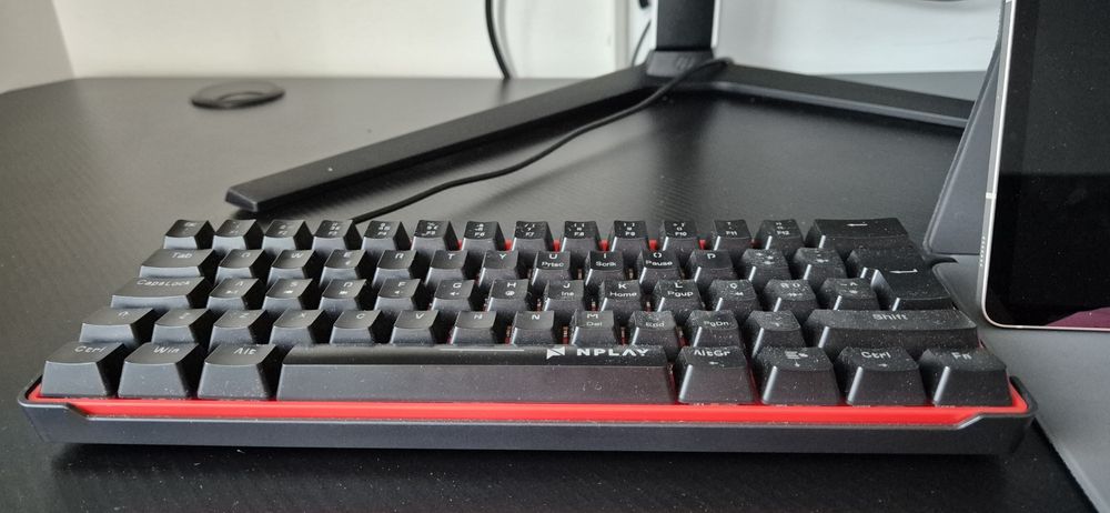 Teclado mecanico nplay ( como novo)
