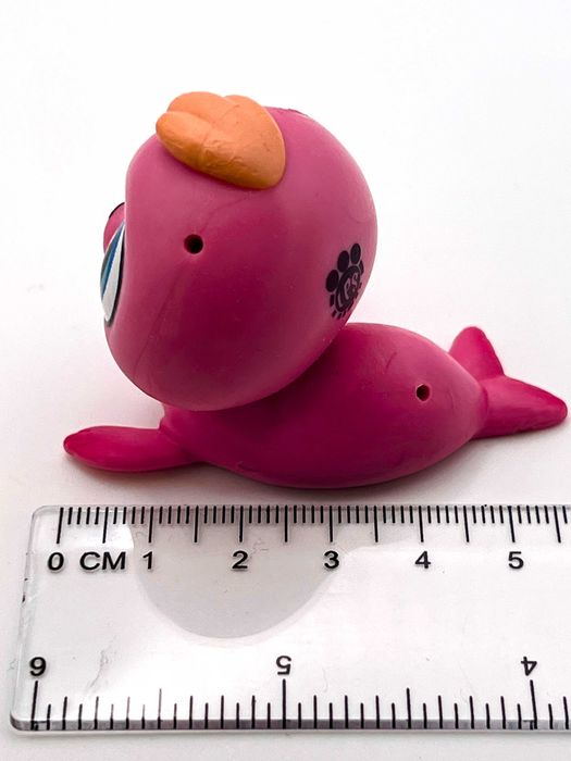 Littlest Pet Shop #3818 Wallace Waterman Walrus 2014