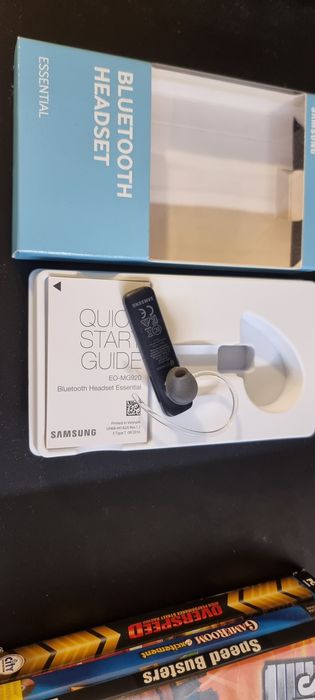 Headset Bluetooth Samsung Essential