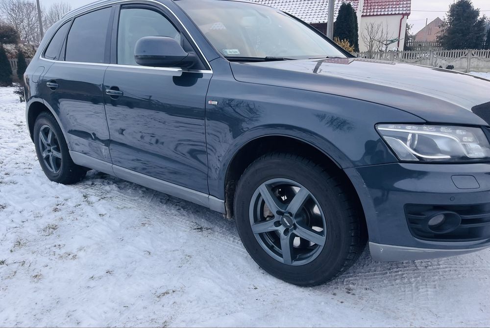 Witam na sprzedaż   Audi Q5 3.0tdi s-line