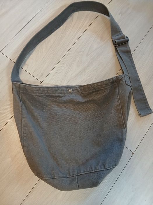Szara torebka na ramię