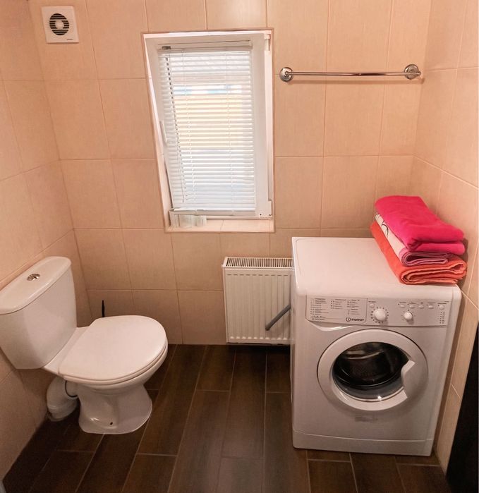 Сдам дом в оренду, посуточно, с собственной парковкой!