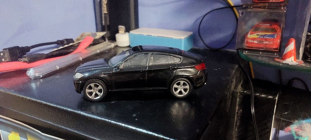 Модель автомобіля BMW X6