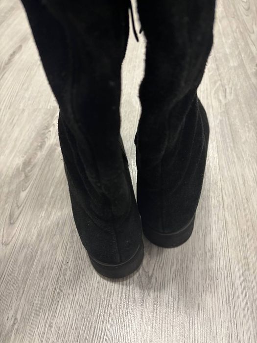 зимові жіночі сапоги ( ботфорди)
натуральна шкіра замша 
колір