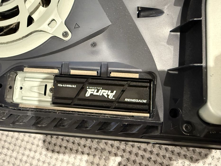 Playstation 5 с дисководом + 1 tb ssd