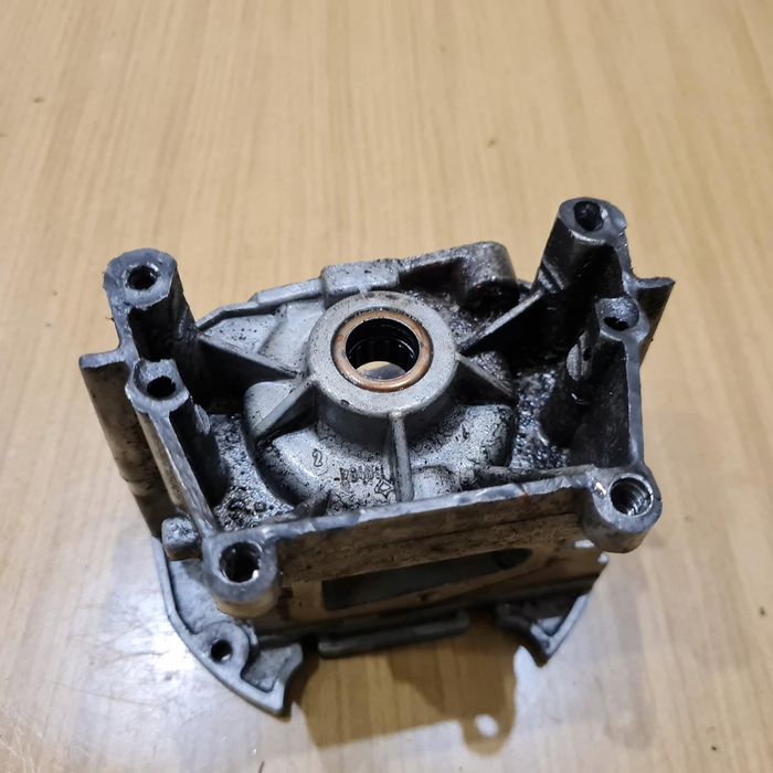 Husky 27 Gts Kartery Obudowa Silnika Korpus Blok Kpl
