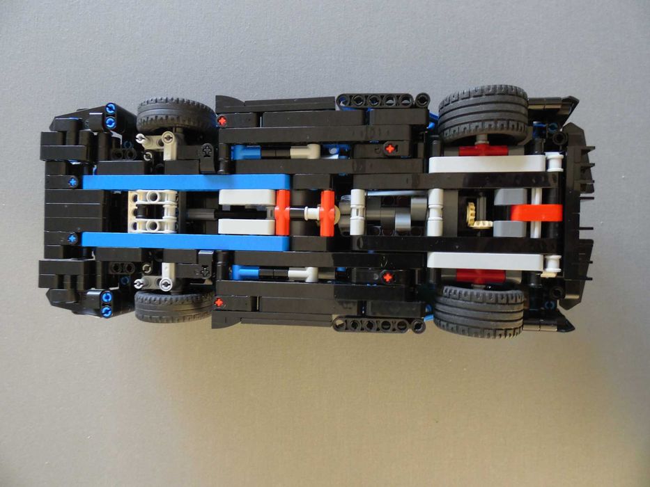 Lego Technic 42123 McLaren Senna GTR