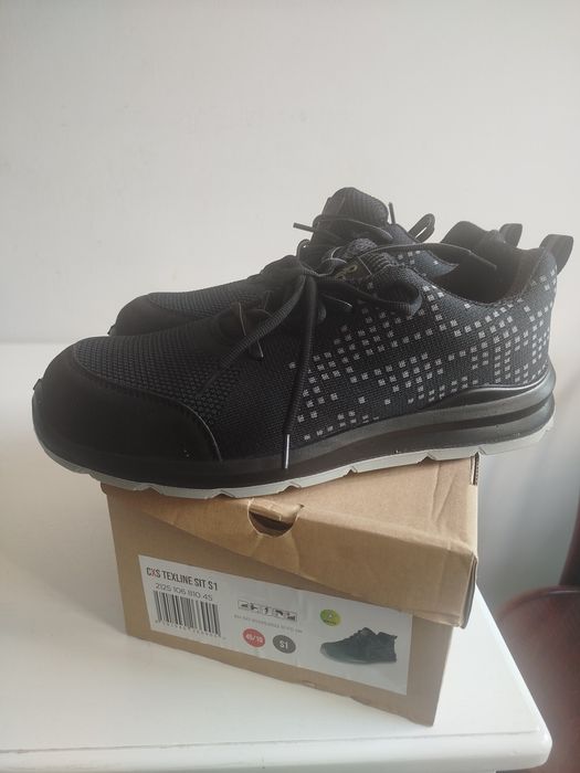 Buty robocze męskie nowe  45