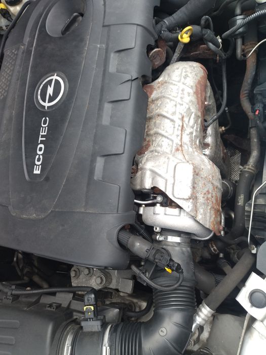 Opel Insignia maska - części - drzwi