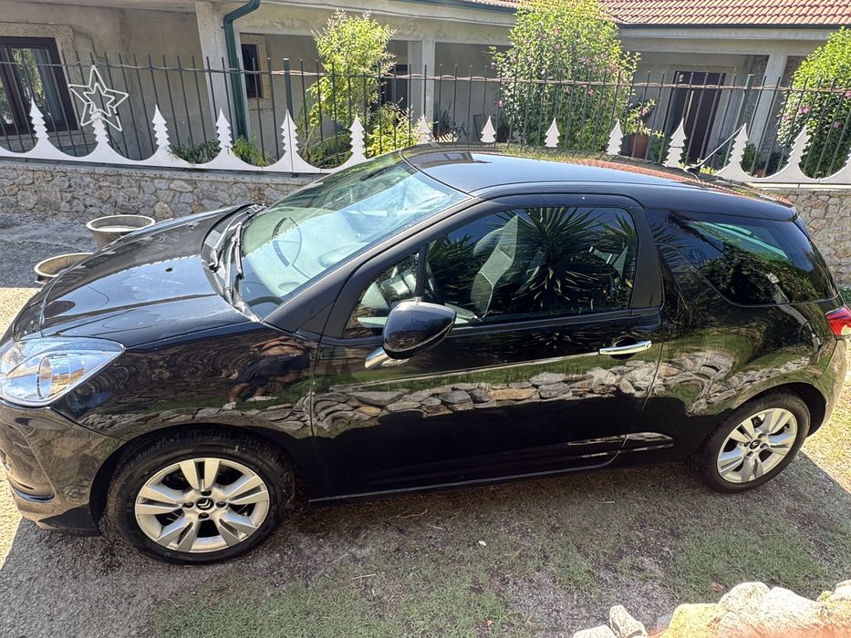 Citroën DS3 Hatchback 2010