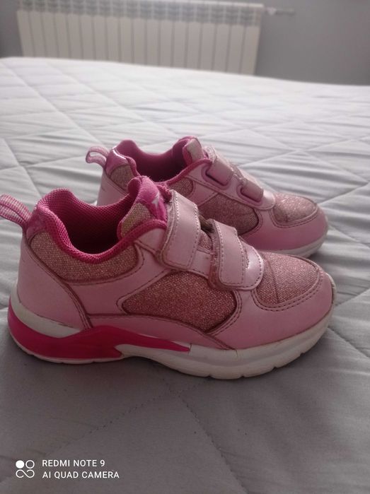 Buty adidasy dla dziewczynki rozmiar 28.