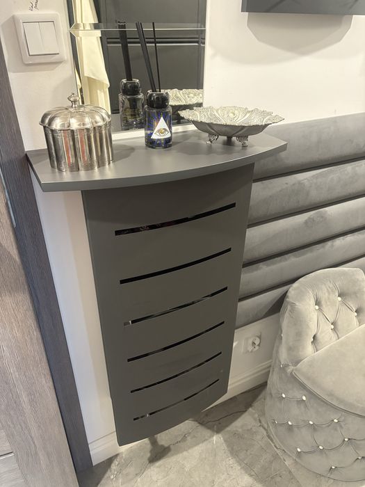 Meble do przedpokju, metalowe, stan bardzo dobry