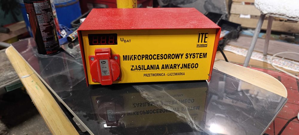 Przetwornica napięcia