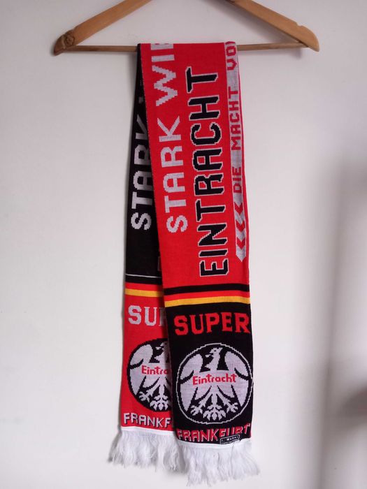 Eintracht Frankfurt szalik piłkarski
